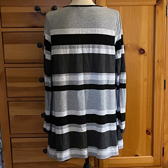 L, cardigan - Picture 5 of 6